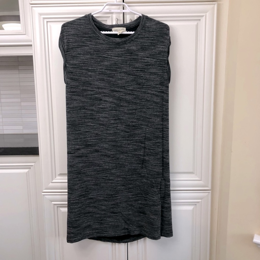 Anthropologie cloth & stone stretchy t-shirt dress